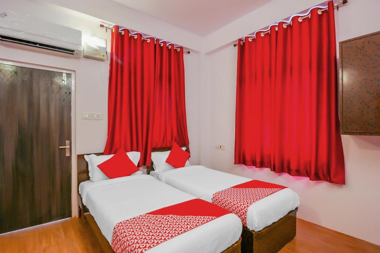 โอโย 17168 Hz ลอดจ์ Hotel ไฮเดอราบัด ภายนอก รูปภาพ